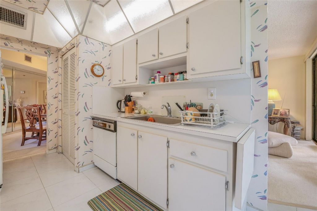 7200 Radice Court, Unit 203, Lauderhill, FL 33319 Photo