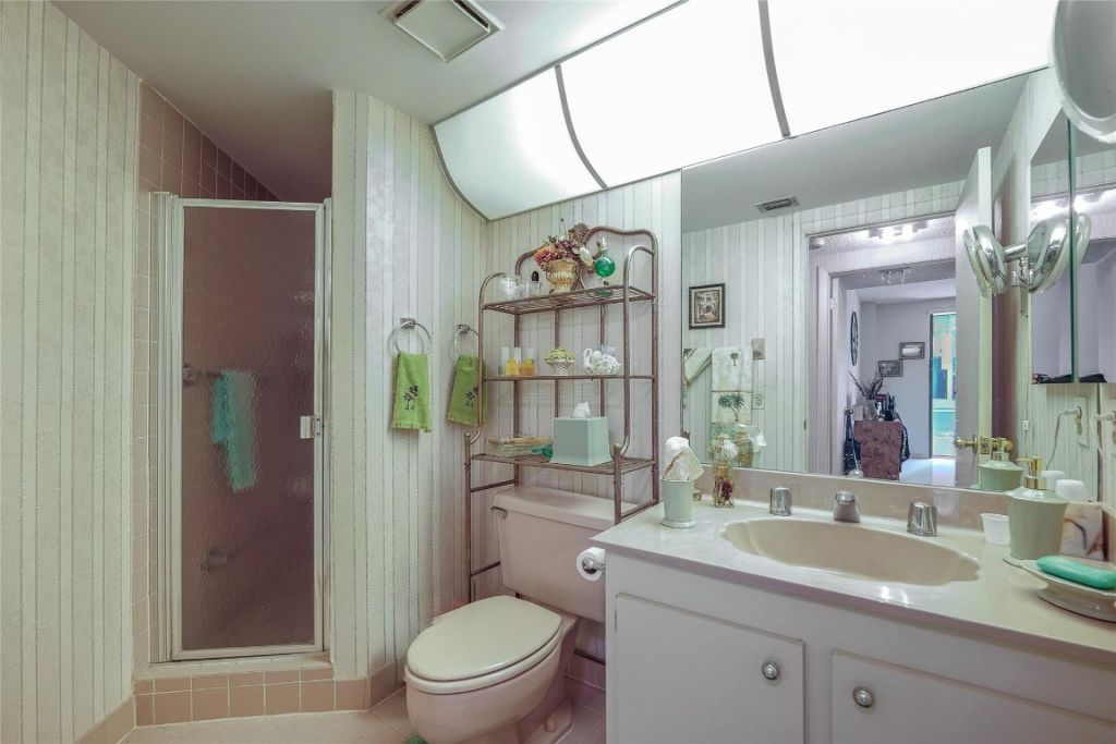 7200 Radice Court, Unit 203, Lauderhill, FL 33319 Photo