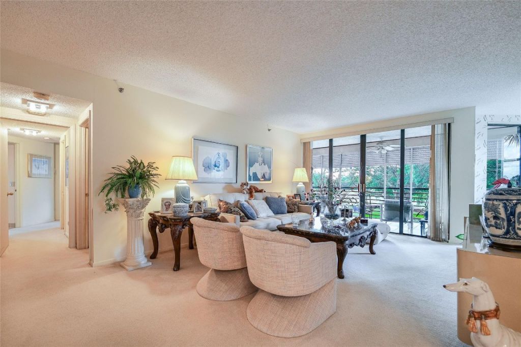 7200 Radice Court, Unit 203, Lauderhill, FL 33319 Photo