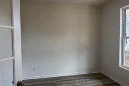 578 Griffon Drive photo 4