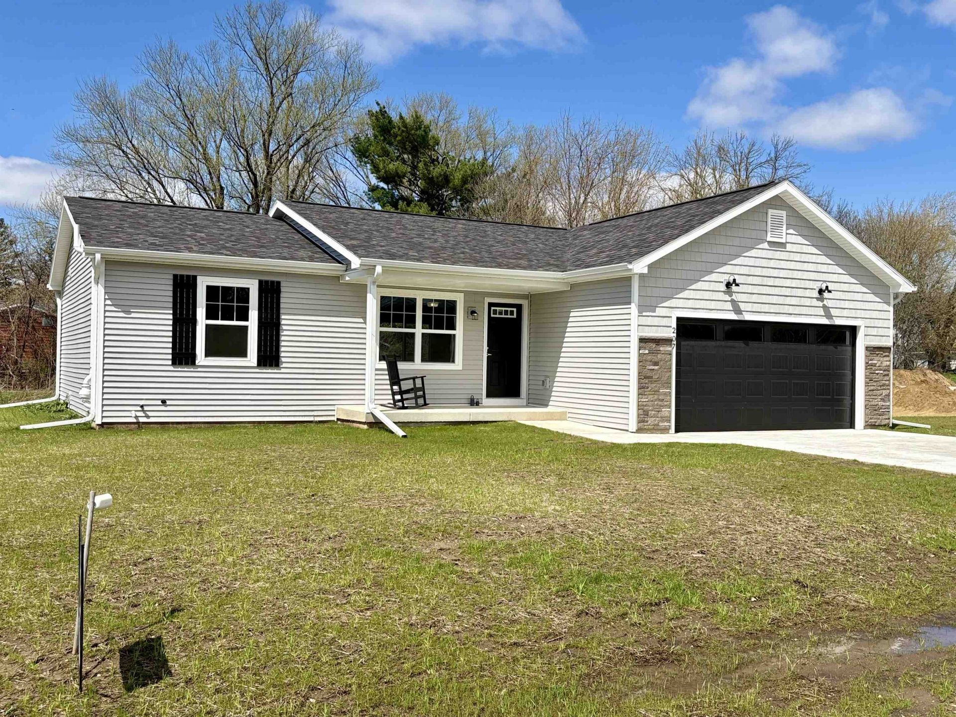 207 Will Street, Rock Springs, WI 53961 Main Photo