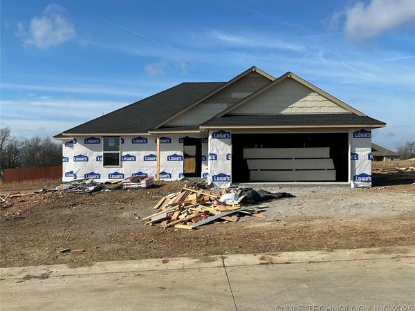 1911 N Everly Drive, Tahlequah, OK 74464