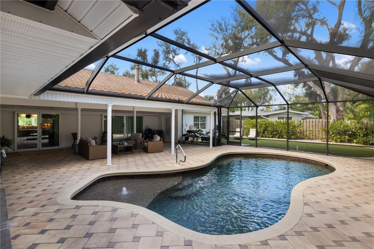 3727 Tangier Terrace, Sarasota, FL 34239 Photo