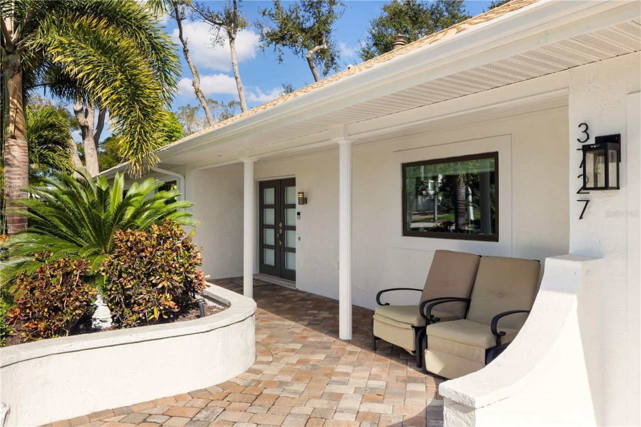 3727 Tangier Terrace, Sarasota, FL 34239 Photo