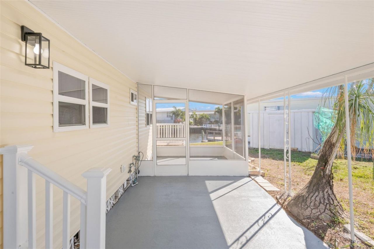 6823 Mount Pleasant Road Ne, Unit 37, Saint Petersburg, FL 33702 Photo