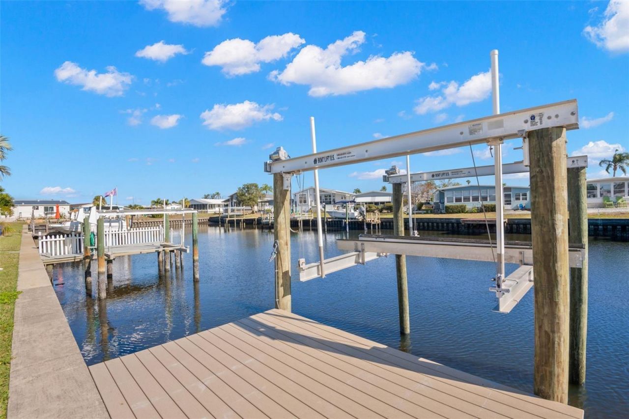 6823 Mount Pleasant Road Ne, Unit 37, Saint Petersburg, FL 33702 Photo