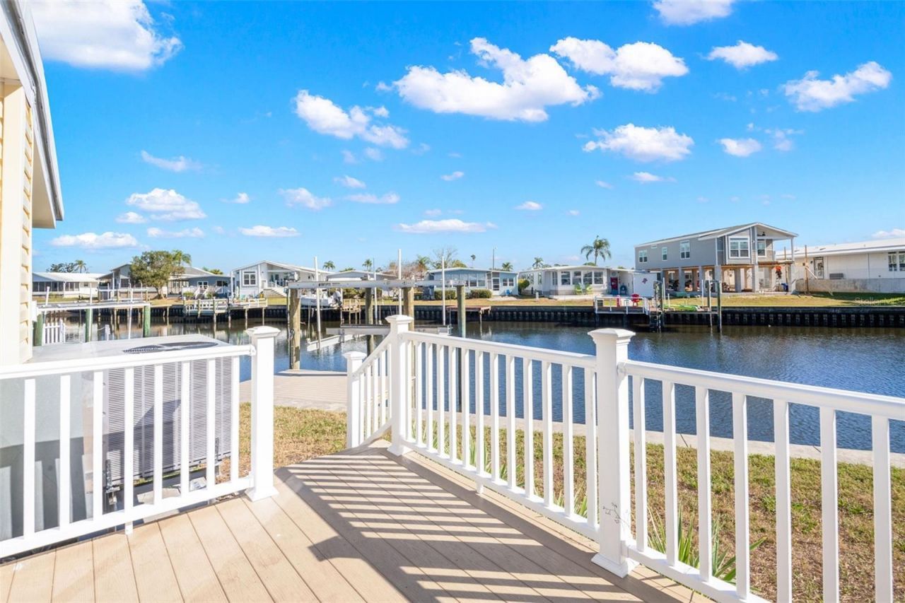 6823 Mount Pleasant Road Ne, Unit 37, Saint Petersburg, FL 33702 Photo