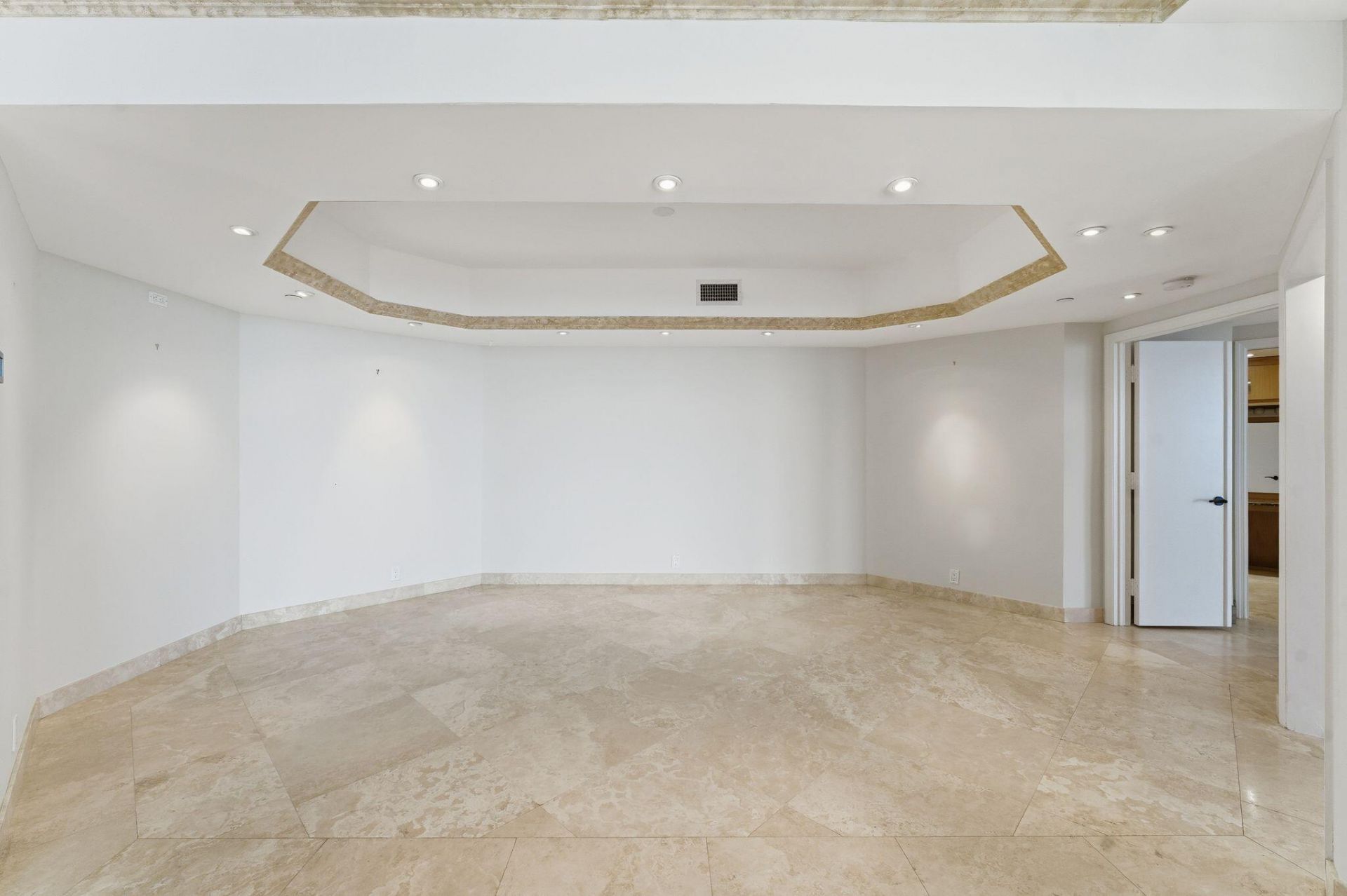 3100 S Ocean Boulevard, Unit 403s, Palm Beach, FL 33480 Photo