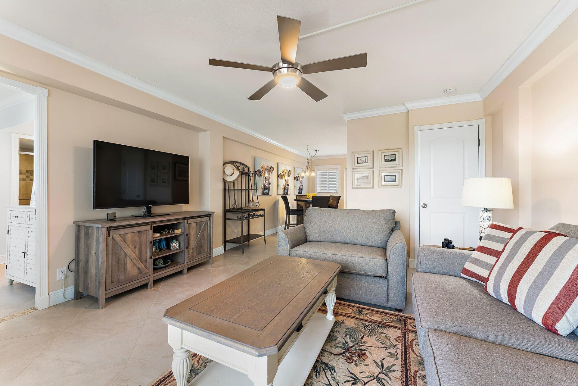 33 S Ocean Avenue, Unit 502, Palm Beach Shores, FL 33404 Photo