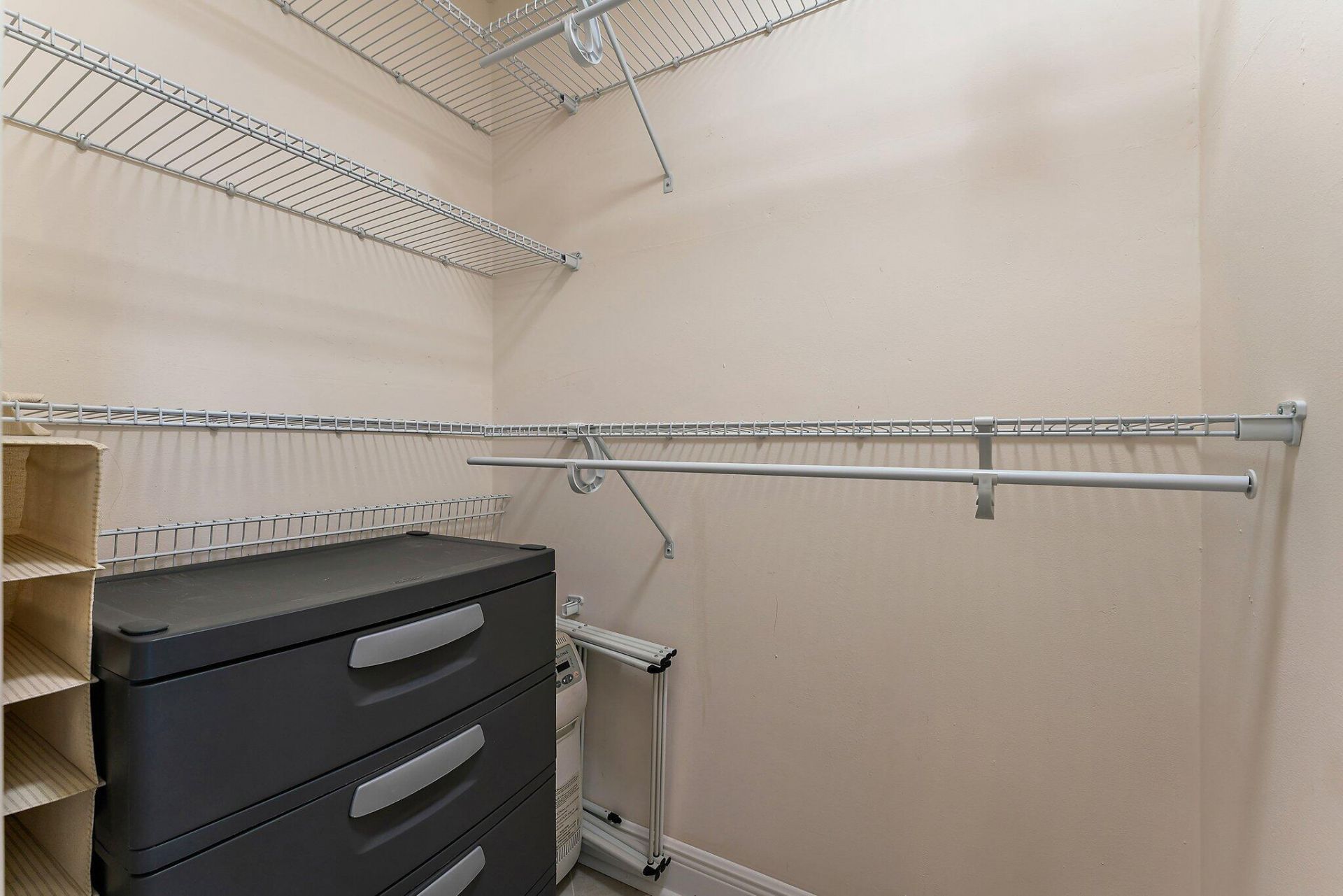 33 S Ocean Avenue, Unit 502, Palm Beach Shores, FL 33404 Photo