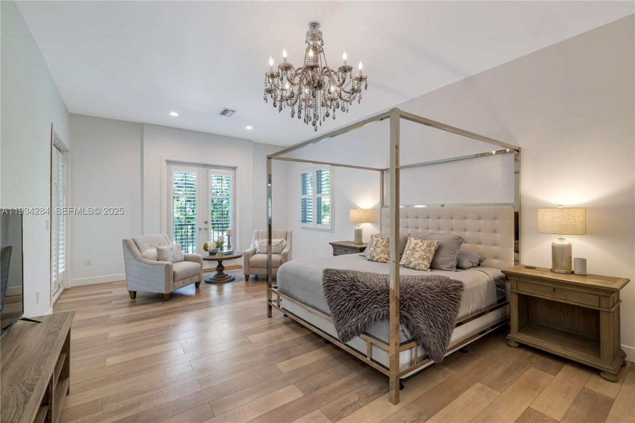 8000 Los Pinos Blvd, Coral Gables, FL 33143 Photo