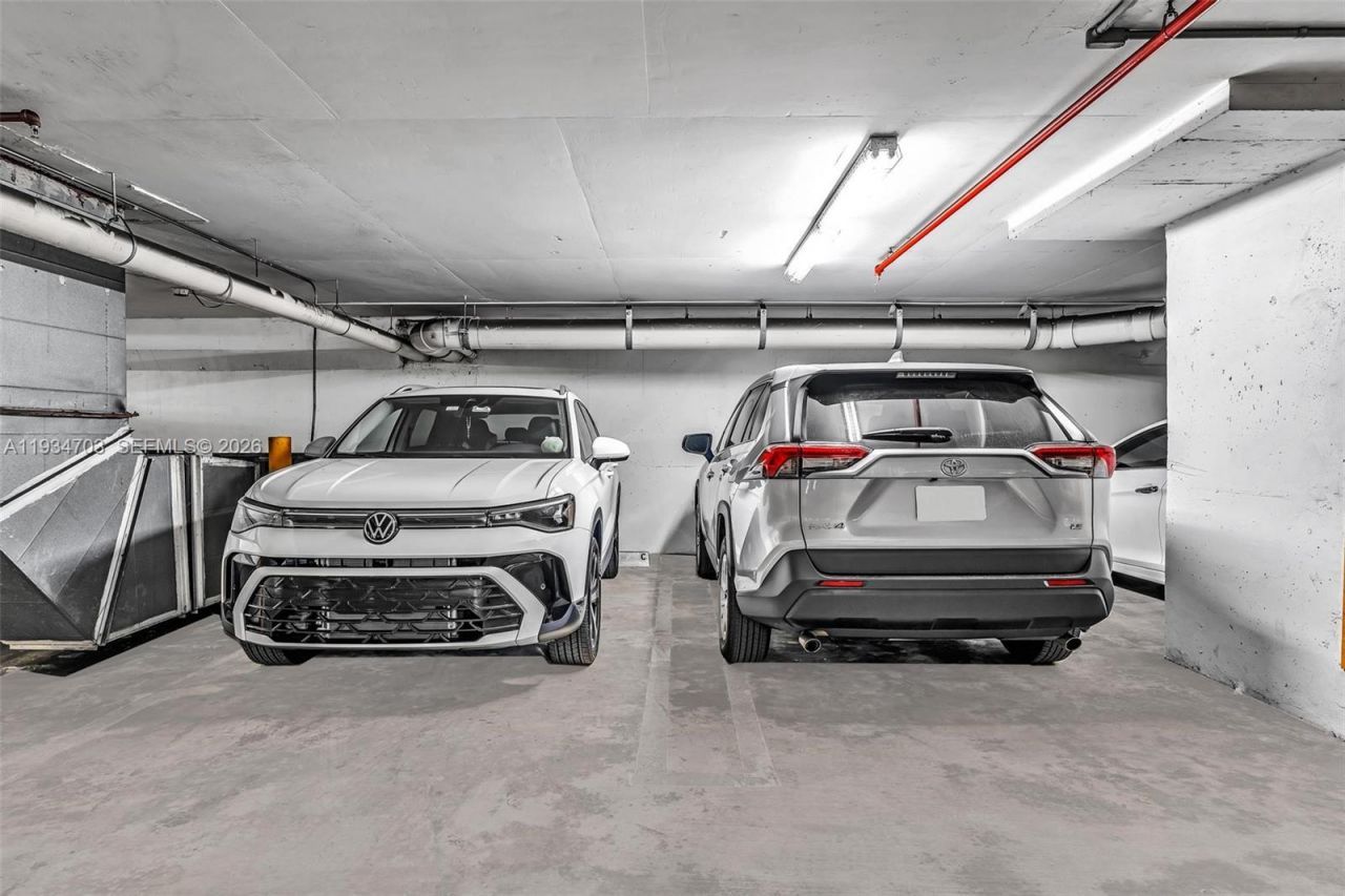 2030 S Douglas Rd, Unit 216, Coral Gables, FL 33134 Photo