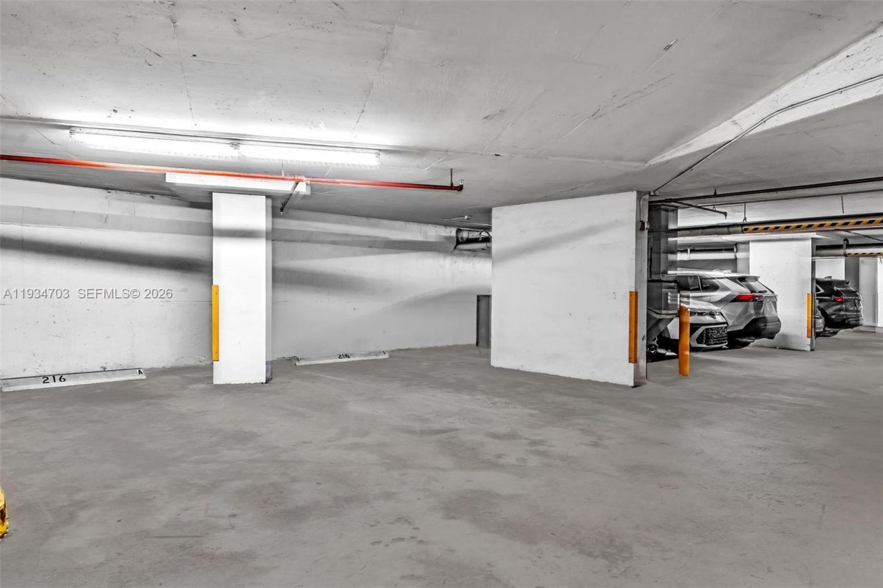 2030 S Douglas Rd, Unit 216, Coral Gables, FL 33134 Photo