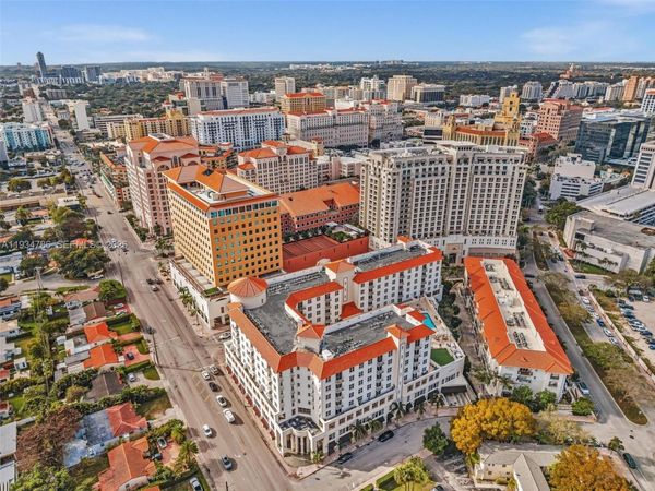 2030 S Douglas Rd, Unit 109, Coral Gables, FL 33134