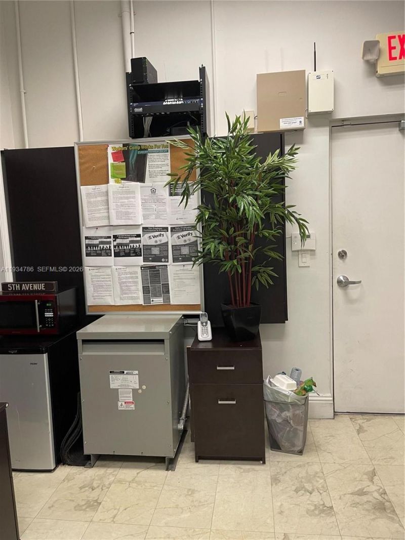 2030 S Douglas Rd, Unit 109, Coral Gables, FL 33134 Photo