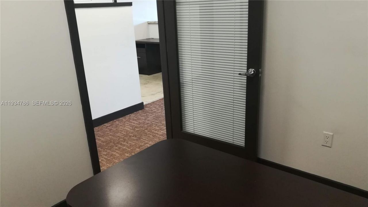 2030 S Douglas Rd, Unit 109, Coral Gables, FL 33134 Photo