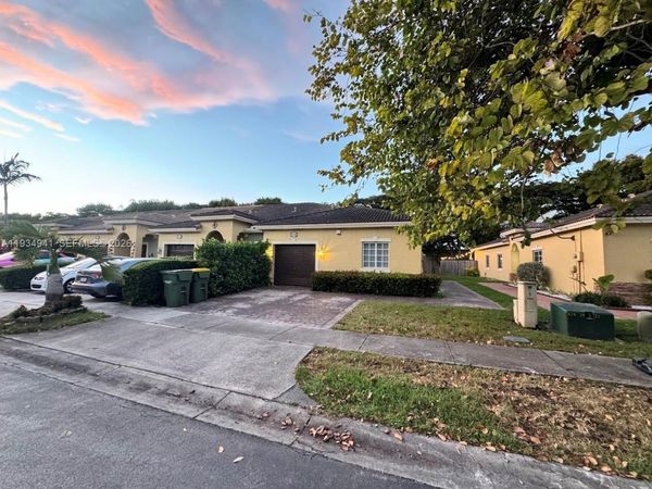 1236 NE 32nd Ave , Homestead, FL 33033