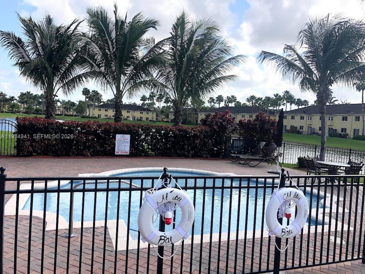 1236 NE 32nd Ave , Homestead, FL 33033 Photo