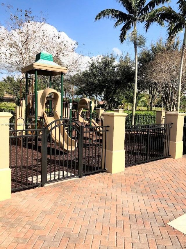 1236 NE 32nd Ave , Homestead, FL 33033 Photo