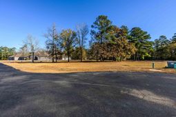 206 Mooney Ct. photo 4