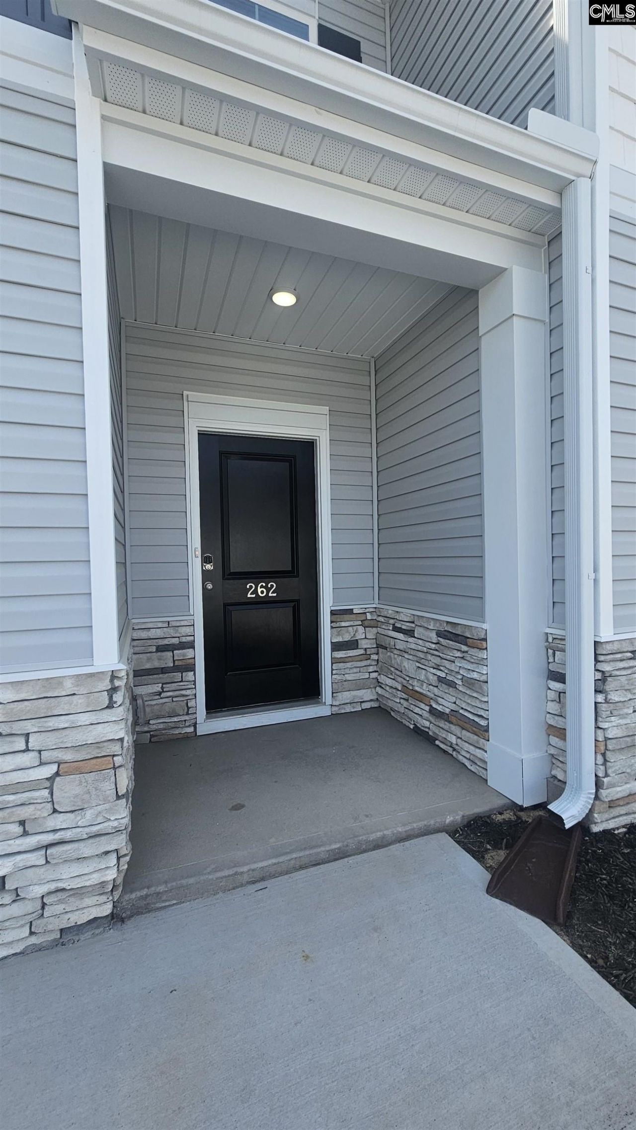 262 Sunny Hill Drive Photo 8