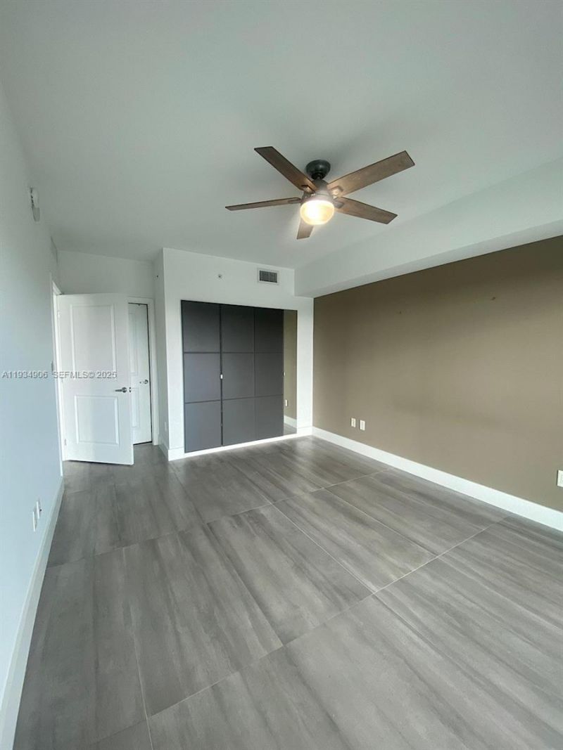 400 Sunny Isles Blvd, Unit 1616, Sunny Isles Beach, FL 33160 Photo