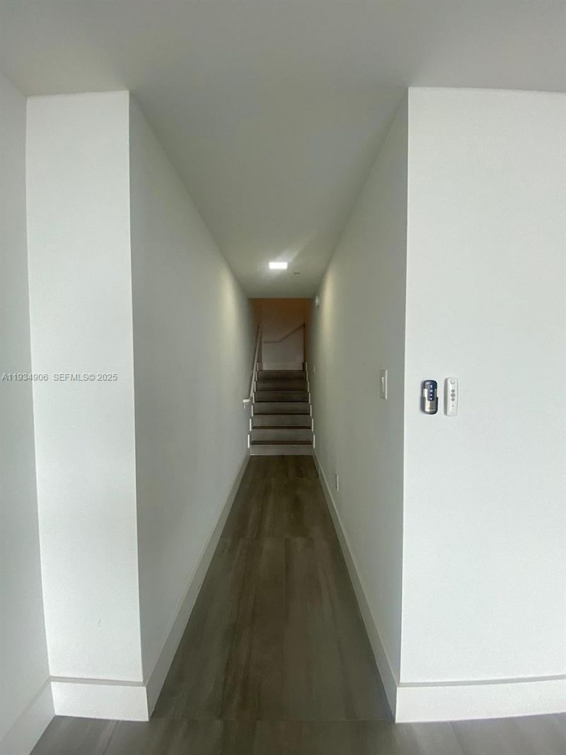 400 Sunny Isles Blvd, Unit 1616, Sunny Isles Beach, FL 33160 Photo