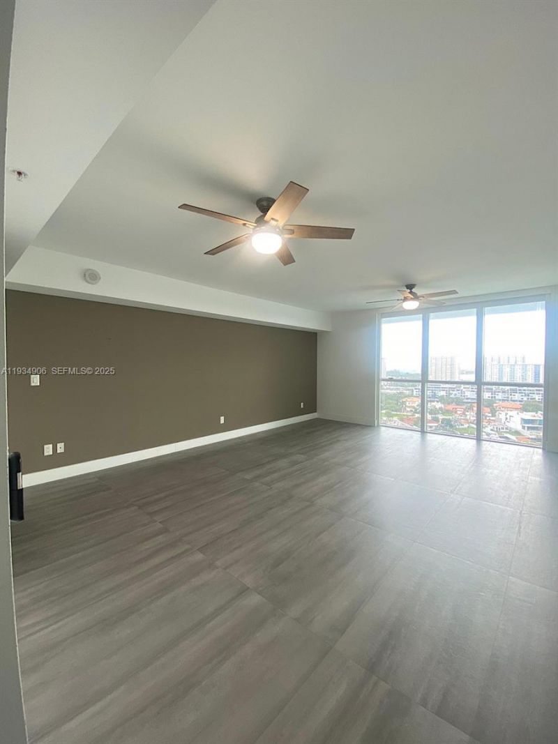 400 Sunny Isles Blvd, Unit 1616, Sunny Isles Beach, FL 33160 Photo