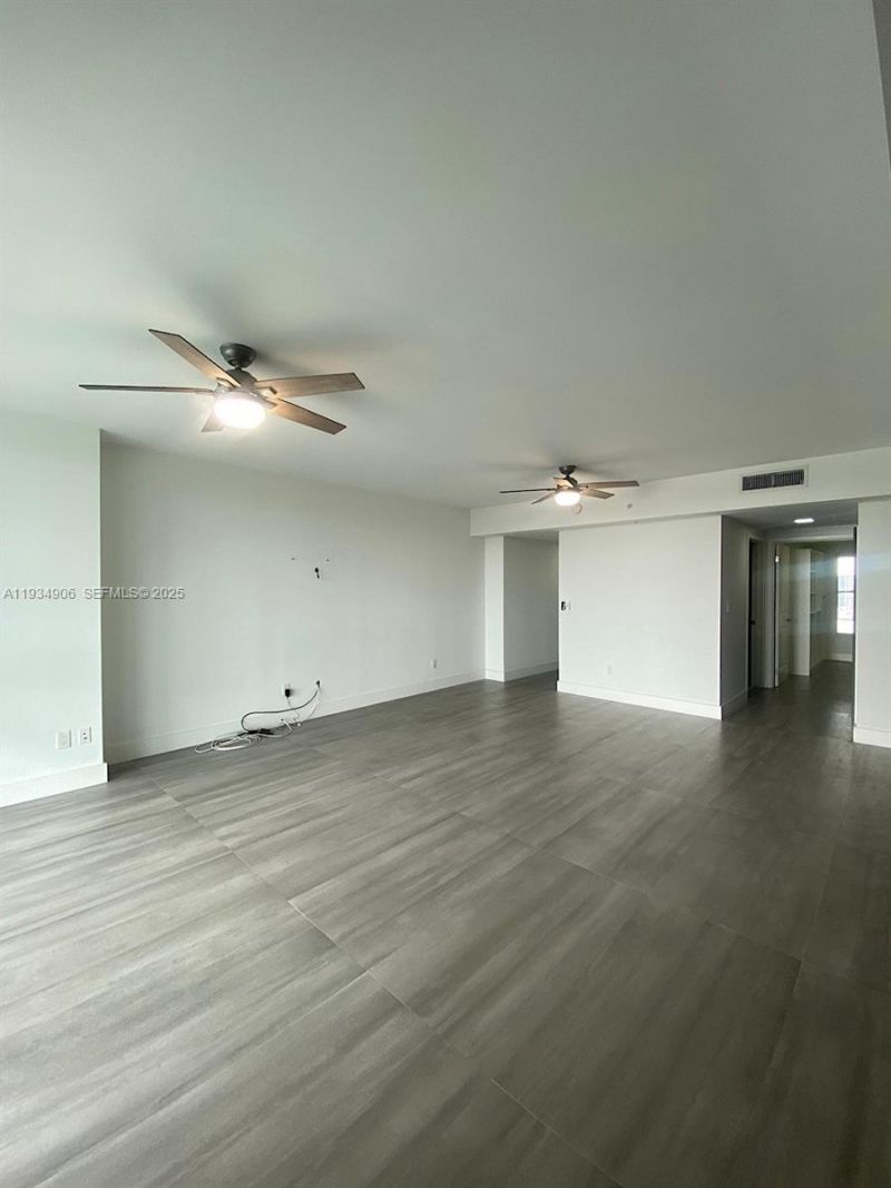 400 Sunny Isles Blvd, Unit 1616, Sunny Isles Beach, FL 33160 Photo