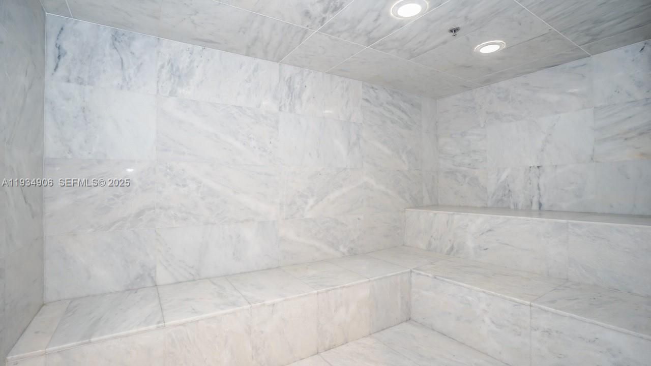 400 Sunny Isles Blvd, Unit 1616, Sunny Isles Beach, FL 33160 Photo