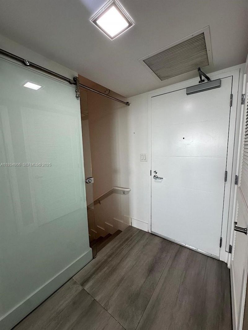 400 Sunny Isles Blvd, Unit 1616, Sunny Isles Beach, FL 33160 Photo