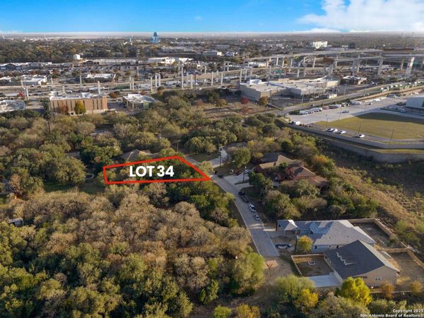 14610 El Monte Blvd, Selma, TX 78154