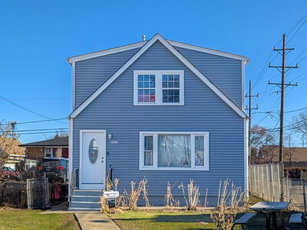 1911 N 19th Avenue, Melrose Park, IL 60160