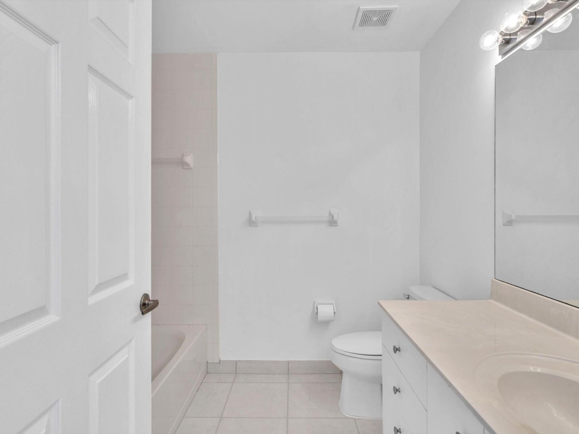 6094 Lake Hibiscus Drive, Delray Beach, FL 33484 Photo