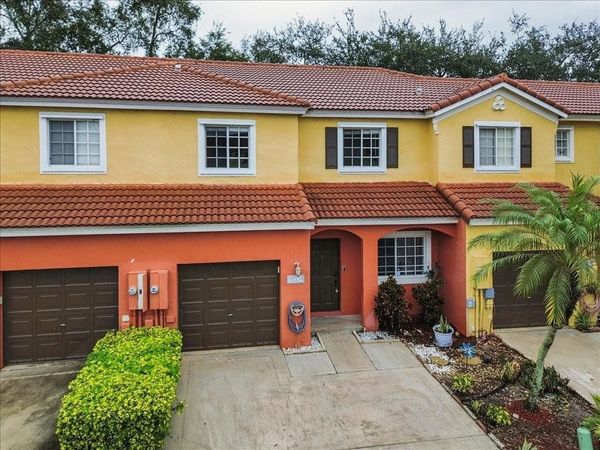 10334 SW 20, Unit 10334, Miramar, FL 33025