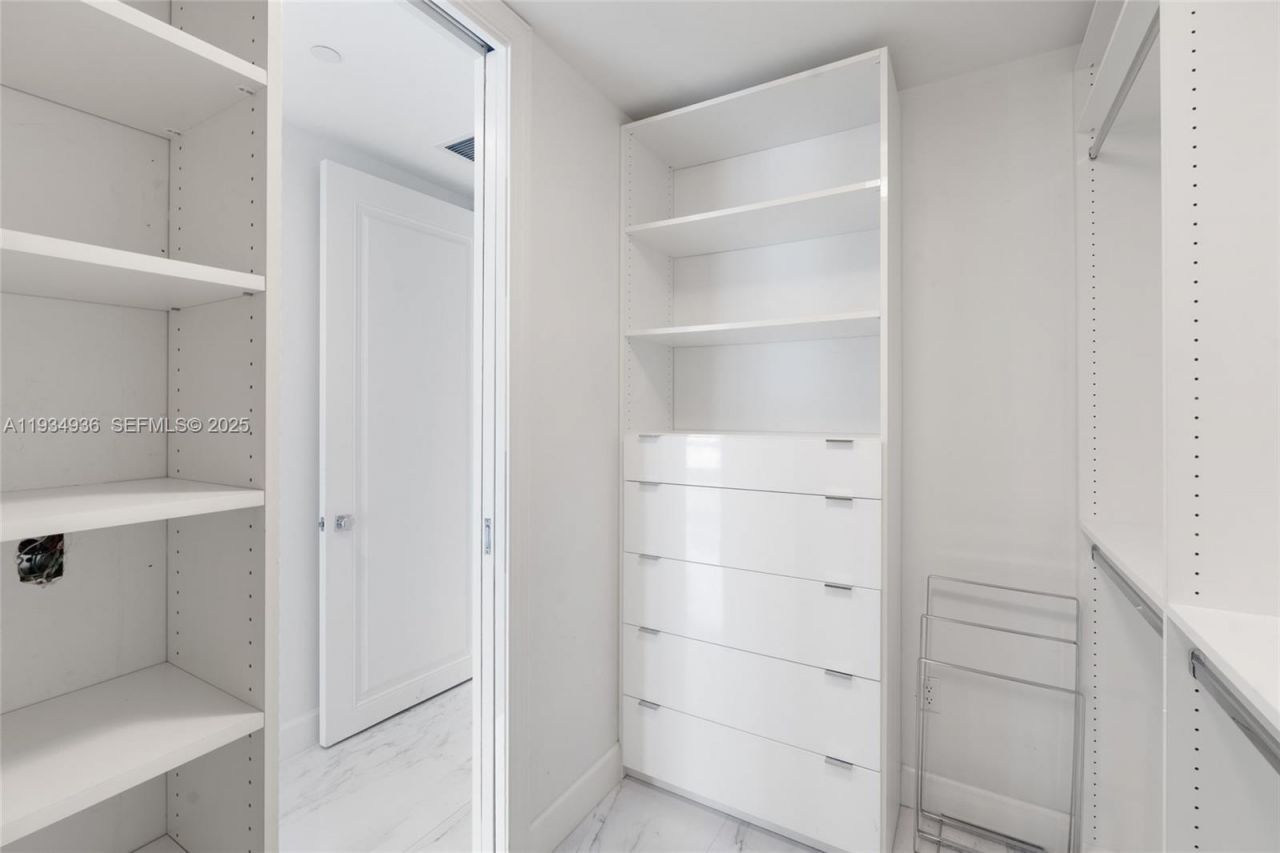 1425 Brickell Ave, Unit 47B, Miami, FL 33131 Photo