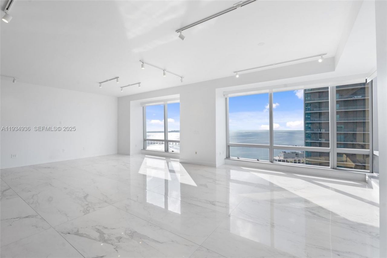1425 Brickell Ave, Unit 47B, Miami, FL 33131 Photo