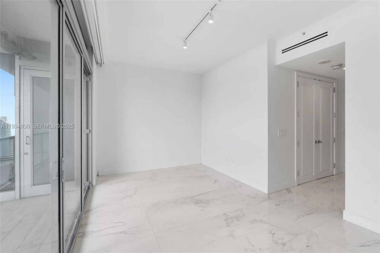 1425 Brickell Ave, Unit 47B, Miami, FL 33131 Photo