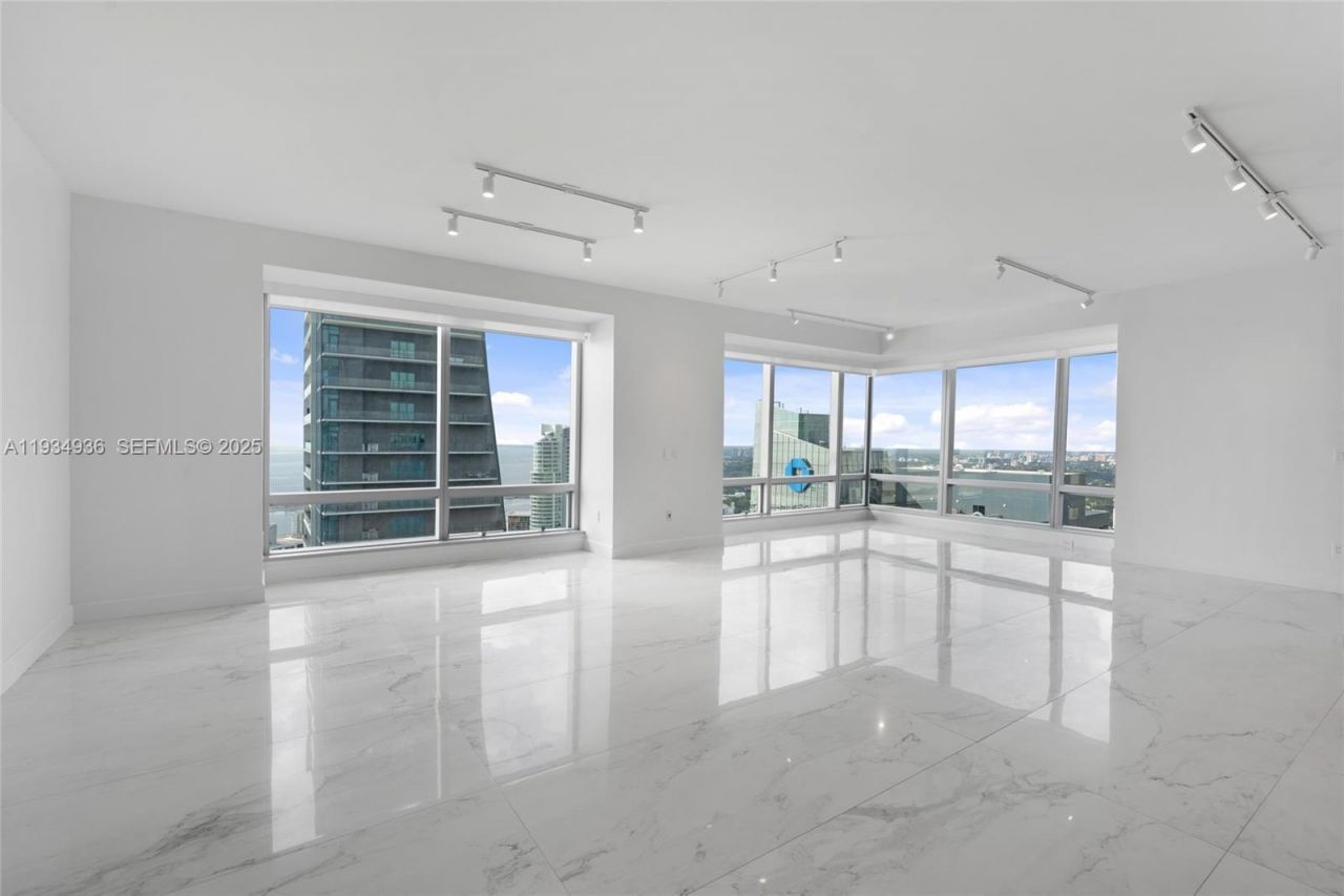 1425 Brickell Ave, Unit 47B, Miami, FL 33131 Photo