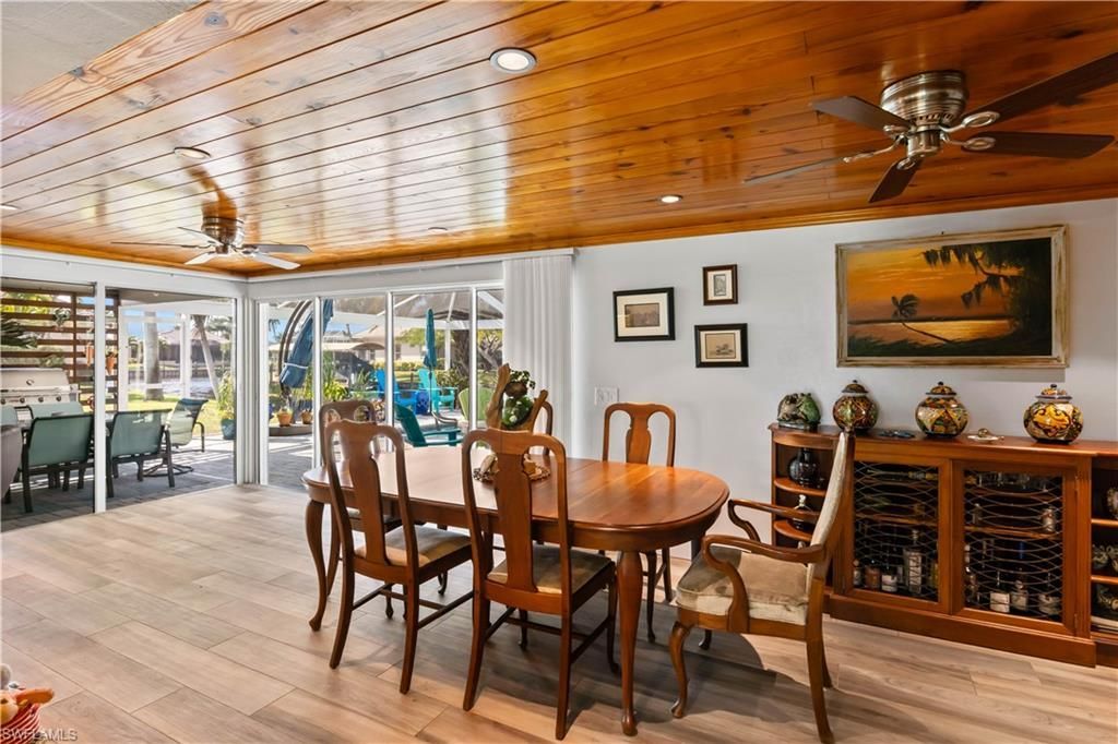 3122 SE 18th Pl, Cape Coral, FL 33904 Photo