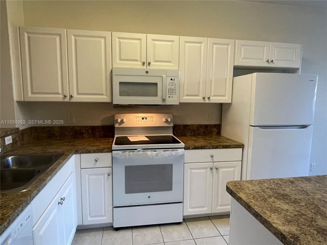 3550 Oleander Ter, Riviera Beach, FL 33404 Photo