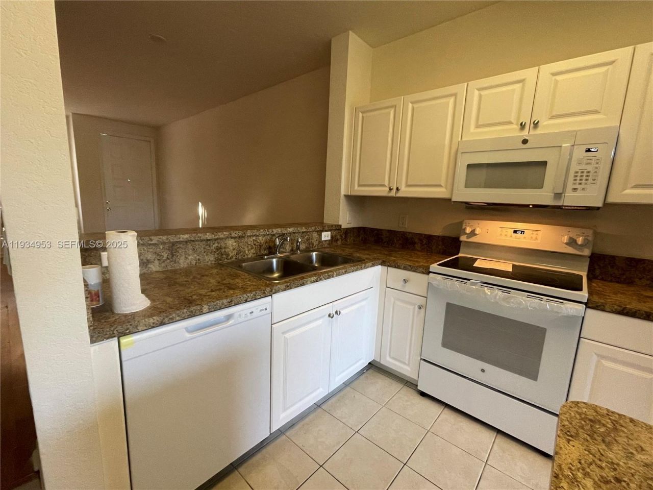 3550 Oleander Ter, Riviera Beach, FL 33404 Photo