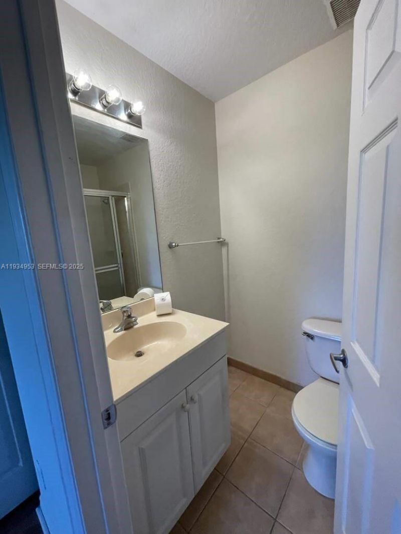 3550 Oleander Ter, Riviera Beach, FL 33404 Photo