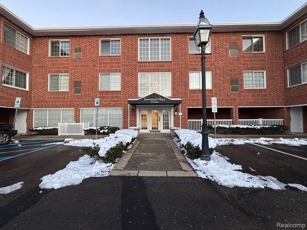 444 Chester Street, Birmingham, MI 48009