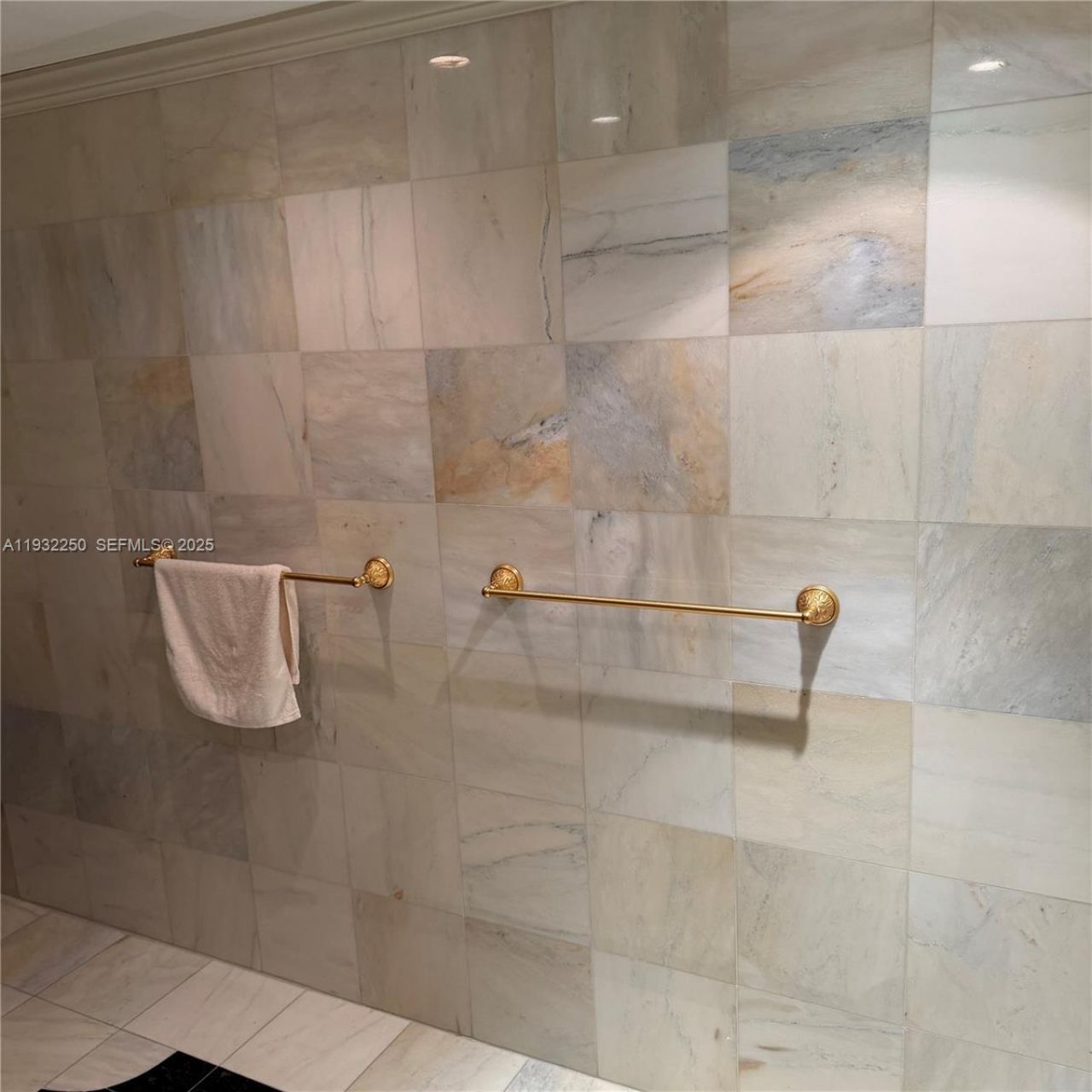 19355 Turnberry Way, Unit 5K, Aventura, FL 33180 Photo