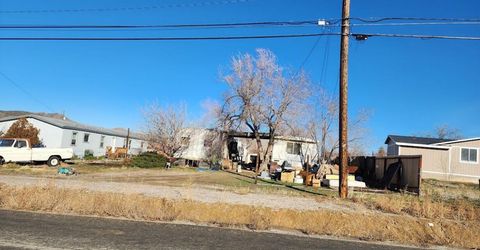 735 E 4th Avenue, Sun Valley, NV 89433 Photo