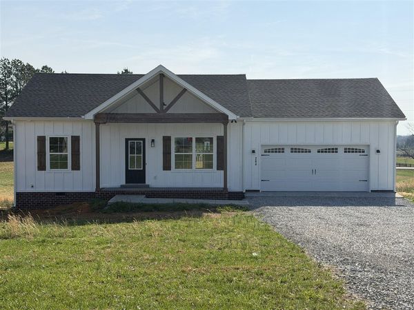 264 Martinsville Road, Oakland, KY 42159