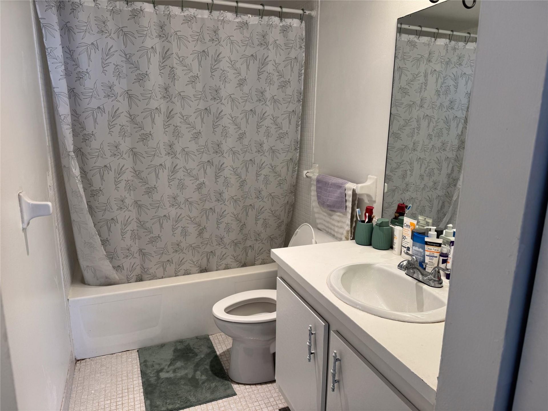 4174 Inverrary Drive, Unit 905, Lauderhill, FL 33319 Photo