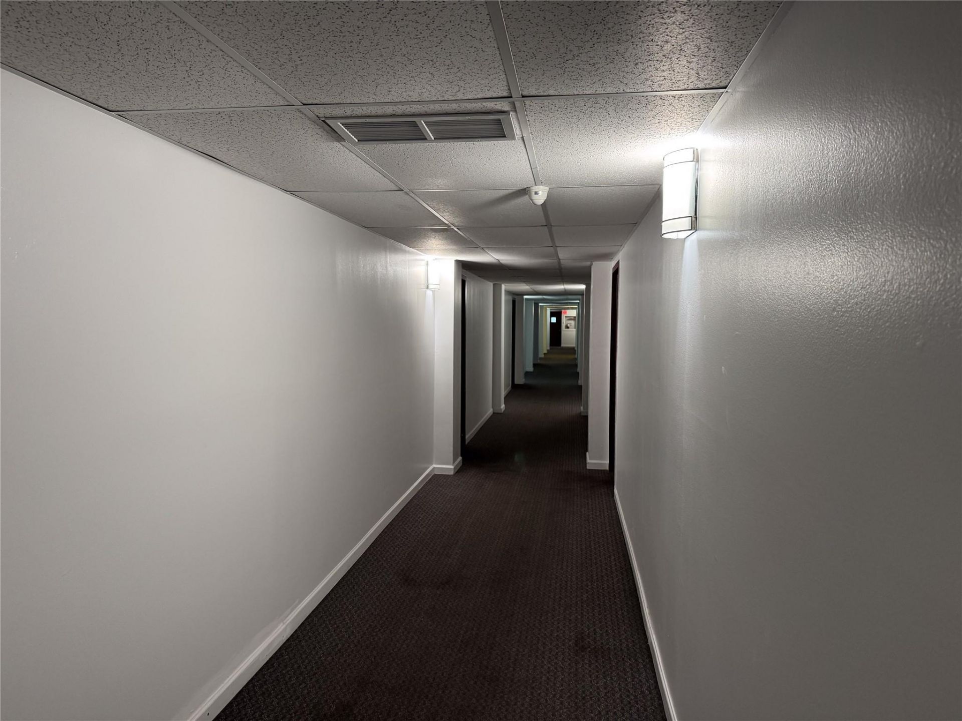 4174 Inverrary Drive, Unit 905, Lauderhill, FL 33319 Photo