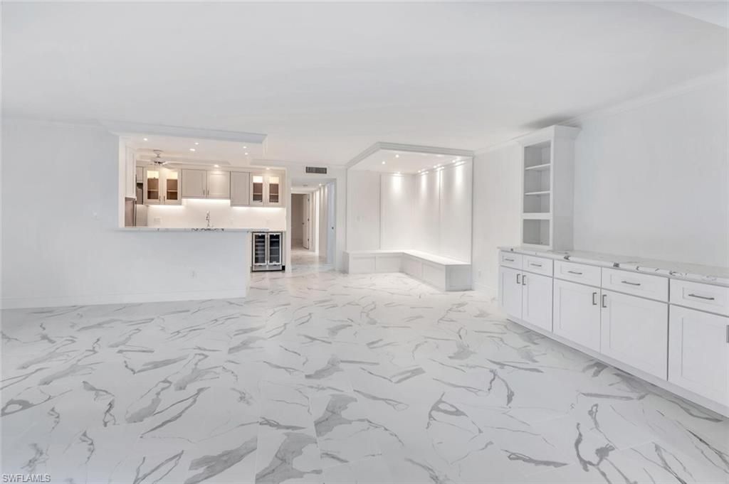 222 Harbour Dr, Unit 114, Naples, FL 34103 Photo